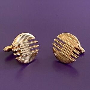 Vintage mid-century Goldtone classy Cufflinks Swank